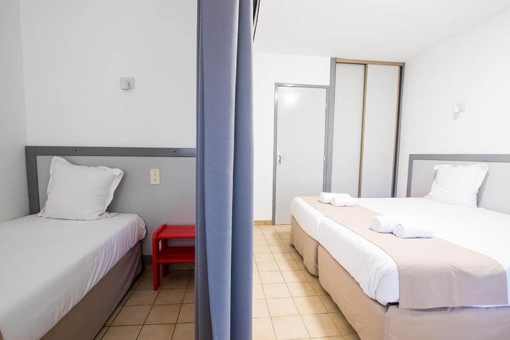 Hotel Du Cros D'Auzon Saint-Maurice-dʼArdèche 外观 照片