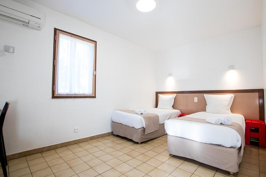 Hotel Du Cros D'Auzon Saint-Maurice-dʼArdèche 外观 照片
