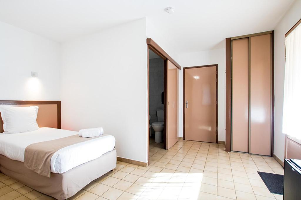 Hotel Du Cros D'Auzon Saint-Maurice-dʼArdèche 外观 照片