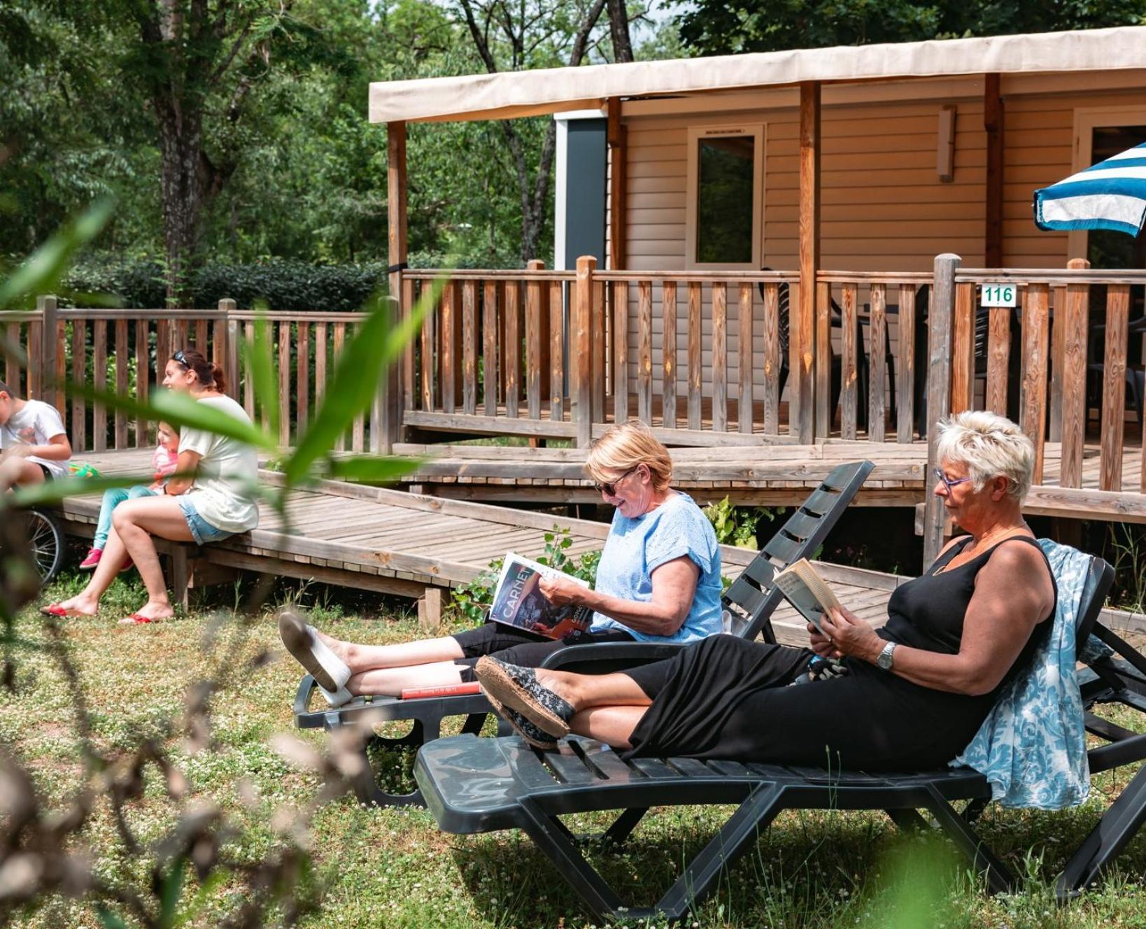 Hotel Du Cros D'Auzon Saint-Maurice-dʼArdèche 外观 照片